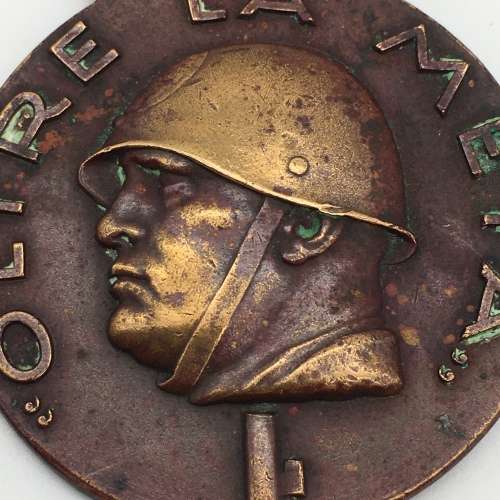 WW2 - Italian `Fascist Blackshirt` Medal (Oltre La Meta)