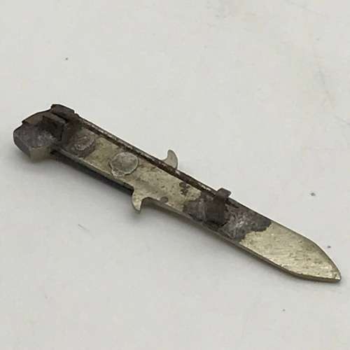 Early Miniature `Bayonet` Badge