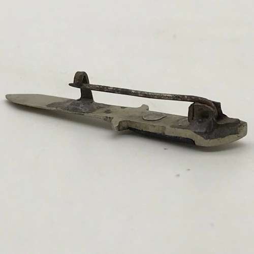 Early Miniature `Bayonet` Badge