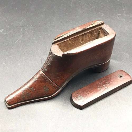 Antique Carved Wooden Shoe Snuff Box (Trench/POW Art)