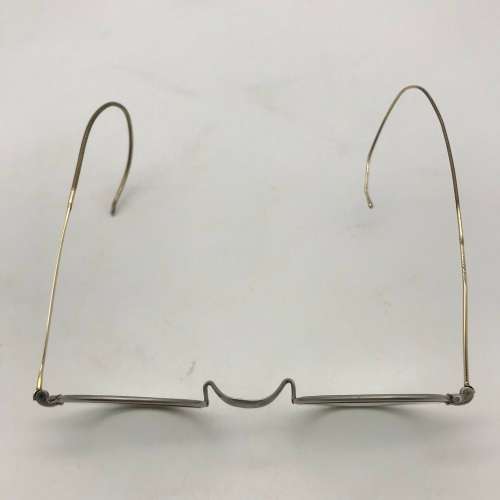 Antique `Saddle Bridge` Spectacles (Cased)