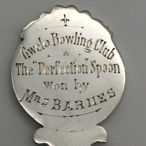 Solid Silver `Bowls` Trophy Spoon (20g)