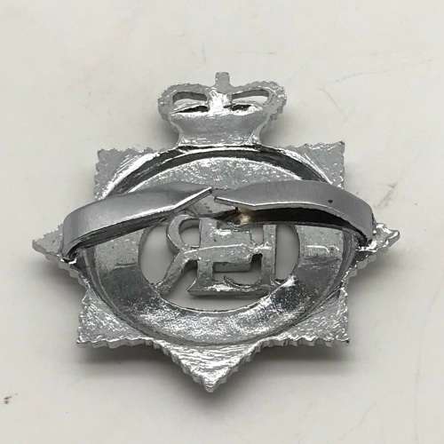 British - `Cleveland Constabulary` Senior Officer`s Cap Badge