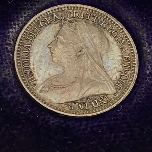 UK - Rare `1899 Maundy Coins` Boxed Set (UNC)