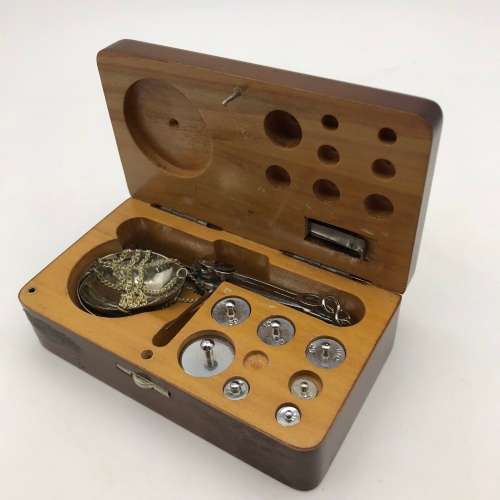 Vintage `Apothecary/Jewellery` Travelling Scale (Boxed)