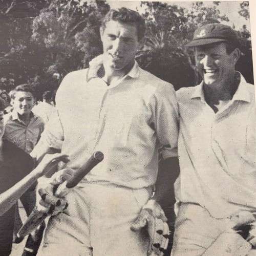 1966/67 `Australian Cricket Tour of S. Africa` (Champagne Cricket) Booklet