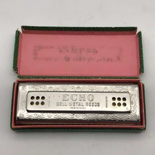 Vintage Hohner `The Echo Harp` Harmonica (Boxed)