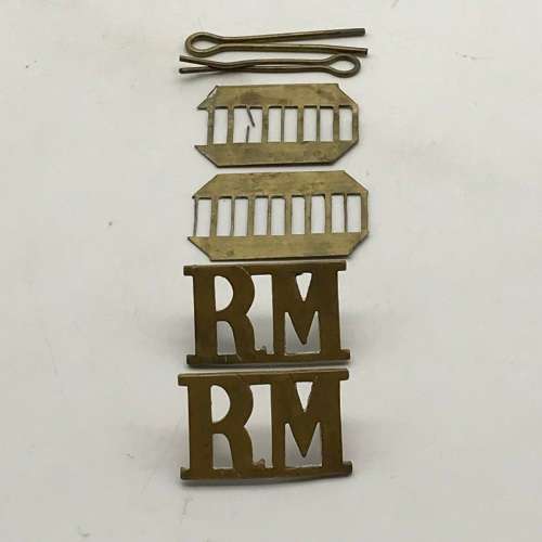 British - `Royal Marines` Pair Shoulder Titles