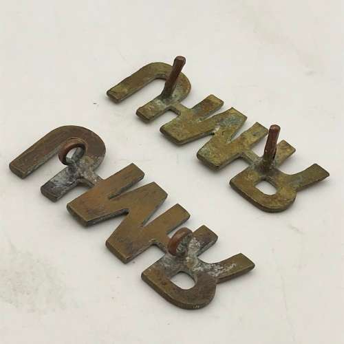 South Africa - Pair WW2 `Umvoti Mounted Rifles`  Shoulder Titles