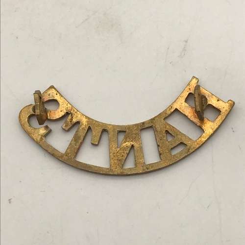 British - Early `HANTS` Hampshire Regiment Shoulder Title