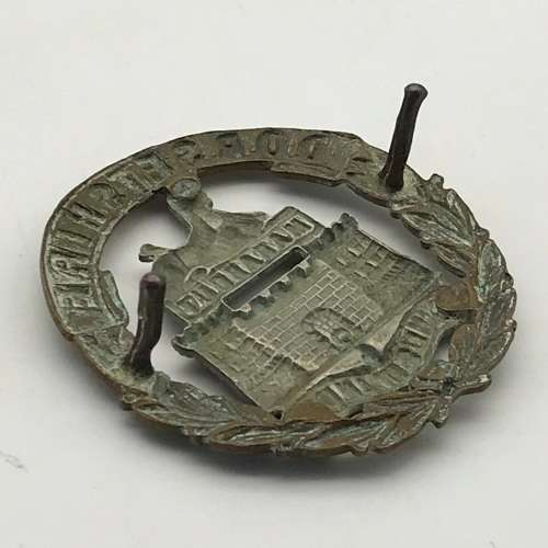 British - Victorian `Dorsetshire Regiment` Cap Badge (1895-1901)