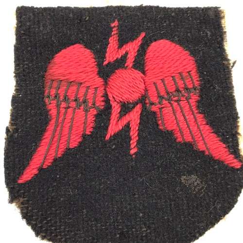 British - Royal Navy `Wireless Telegraphist` Trade Cloth Badge