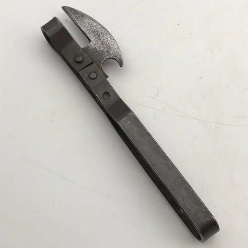 WW1 - Mess-Kit `The Canberra` Utility Tool (Crown Cork Opener)