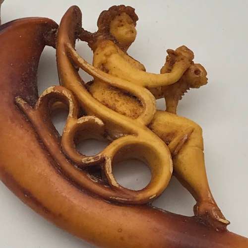 Antique Carved Meerschaum & Amber Pipe (Cased)