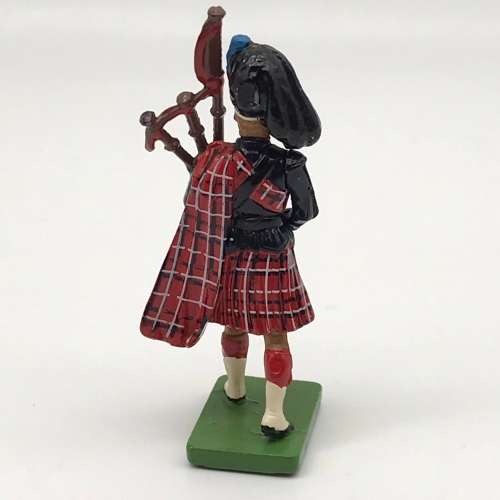 Collectable `Scottish Piper` Lead Toy Soldier (W. Britain)