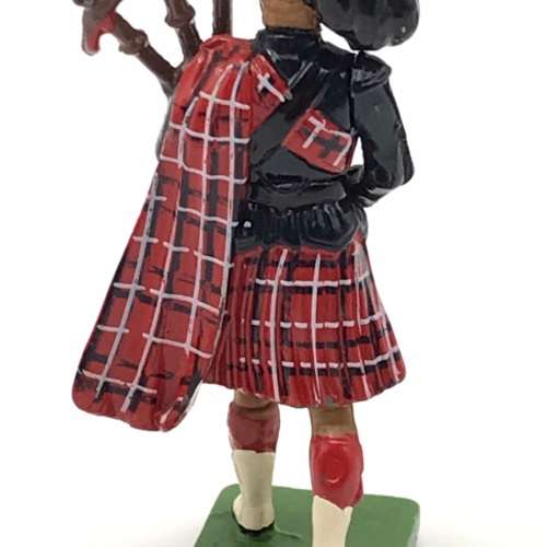 Collectable `Scottish Piper` Lead Toy Soldier (W. Britain)