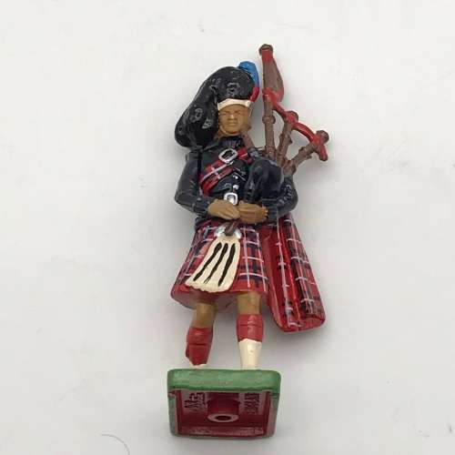 Collectable `Scottish Piper` Lead Toy Soldier (W. Britain)