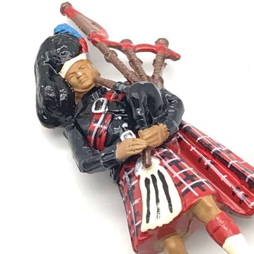 Collectable `Scottish Piper` Lead Toy Soldier (W. Britain)