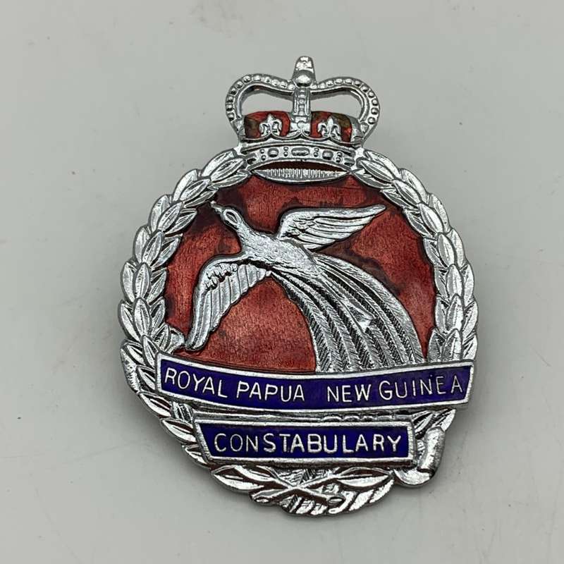 `Royal Papua New Guinea Constabulary` Cap Badge