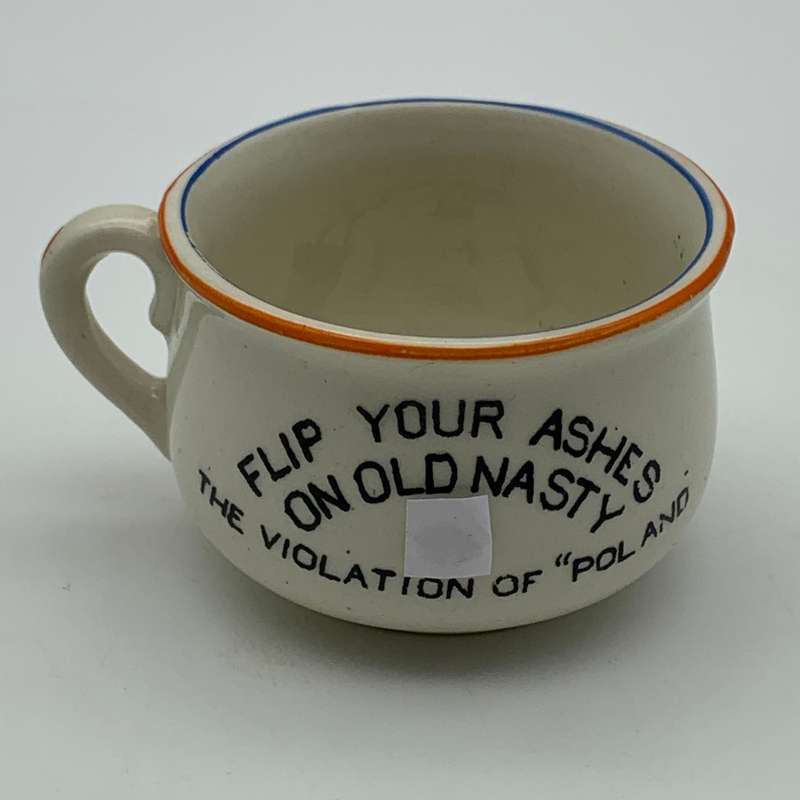 WW2 Miniature `Anti Hitler` Potty/Chamber Pot