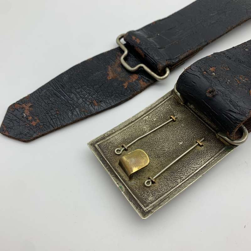 WW1/2 - British Army Officers Leather Belt with Buckle