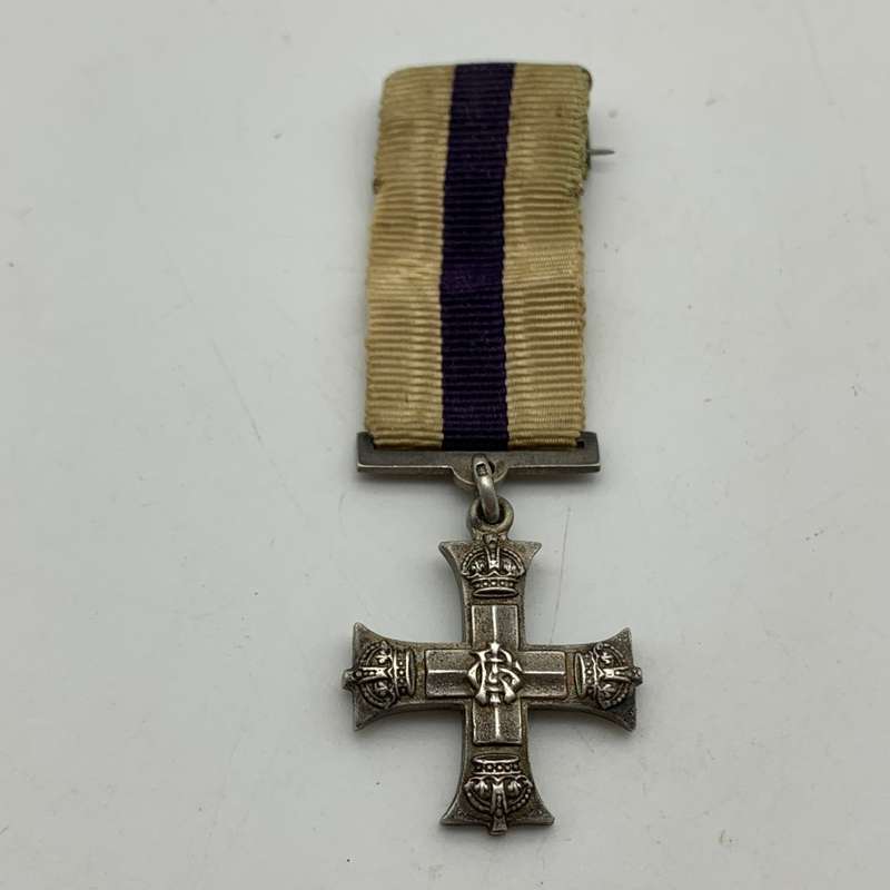 WW1 - `Military Cross` Miniature Medal (Hallmarked)