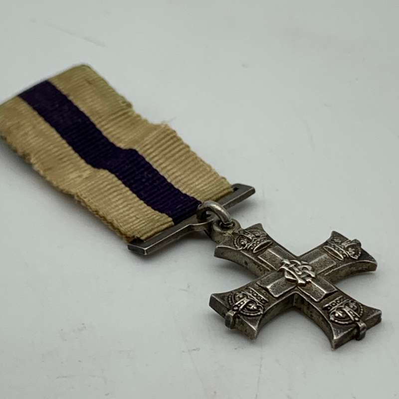 WW1 - `Military Cross` Miniature Medal (Hallmarked)