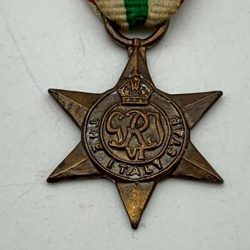 WW2 - `Italy Star` Miniature Medal