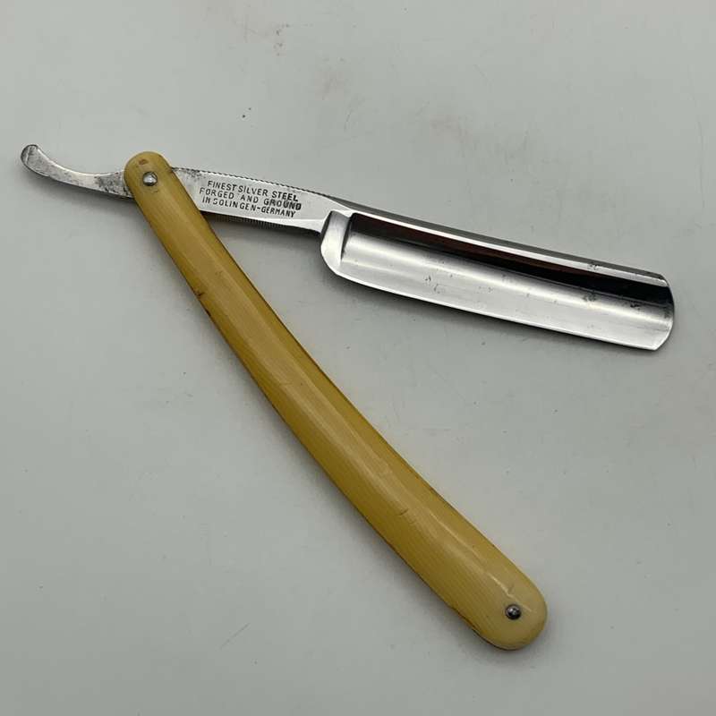 Vintage German `Straight Cut-Throat` Razor (GOTTA)