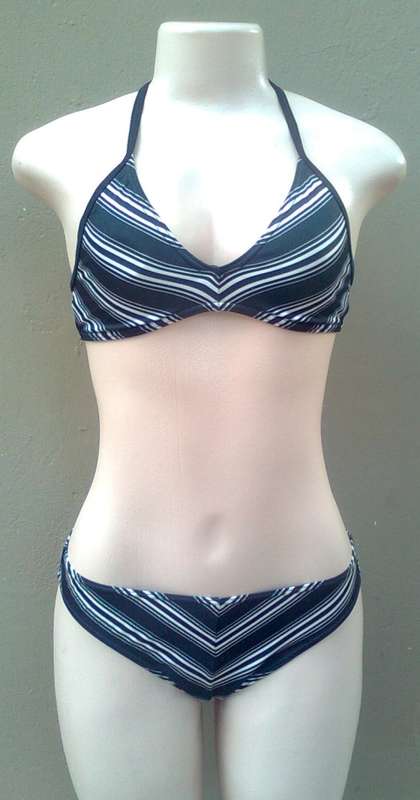 2 BIKINIS FOR R1 - SIZE: 12/14