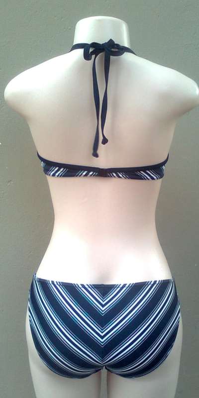 2 BIKINIS FOR R1 - SIZE: 12/14