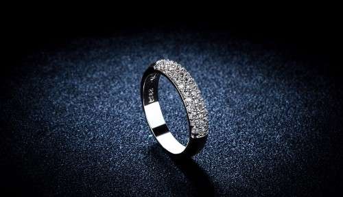 ***HIGH QUALITY***  925 STERLING SILVER PROMISE RING WITH AAA+ CUBIC ZIRCONIA - size 8