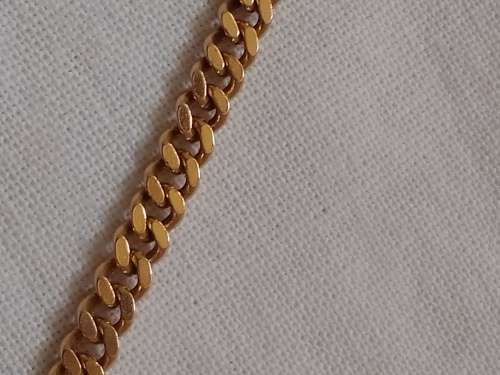 Black Friday Sale!!9ct Yellow Gold Triple Curb Link Bracelet (5.4g)