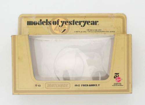 MATCHBOX Models of Yesteryear  Y12-3 1912 Ford Model T Van Hoover Variation 1