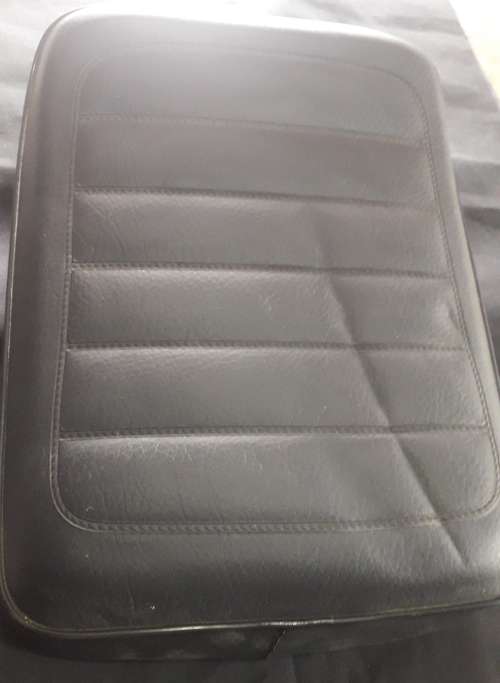 Honda CD 200  Back seat / split seat