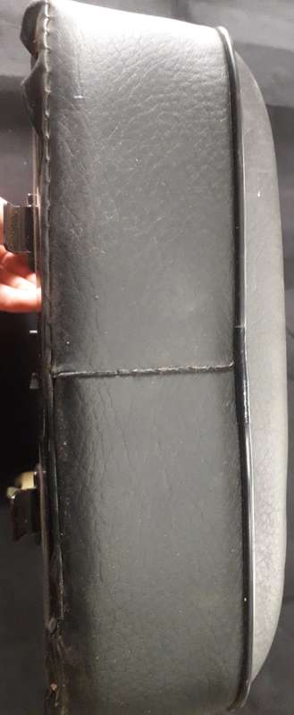 Honda CD 200  Back seat / split seat