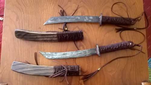 Matched pair of Oak Sheethed Hand Forged and Acid etched Tanto's (each 40cm long)
