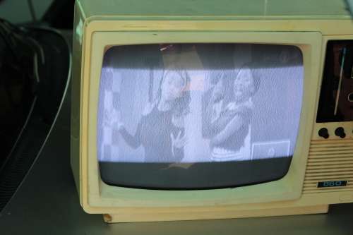 Vintage Tedelex 860 Black & White T.V (In working order)