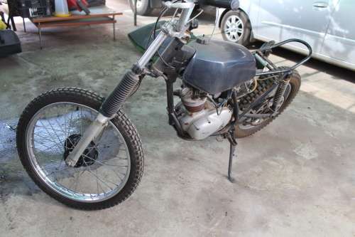Vintage 1968 Triumph Tiger Cub modified for trials. (Motors runs but needs new fuel line and seat)