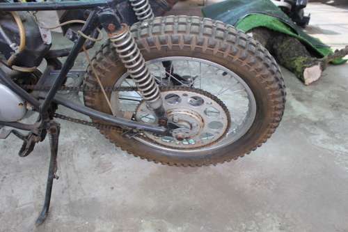 Vintage 1968 Triumph Tiger Cub modified for trials. (Motors runs but needs new fuel line and seat)