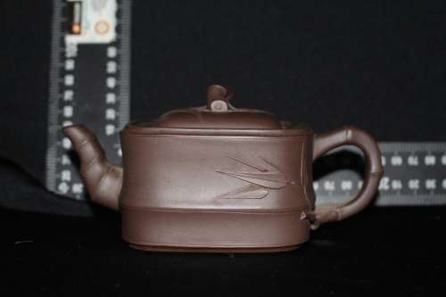 EXQUISITE ANTIQUE HAND MADE ORIENTAL BAMBOO STYLED CLAY TEAPOT WITH MAKERS MARKS
