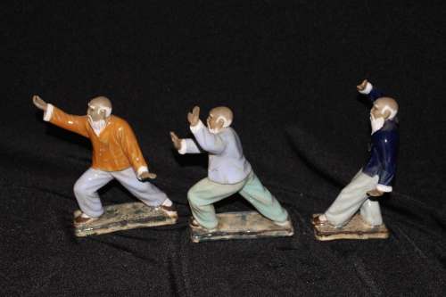 RARE SET OF 3 VINTAGE HAND MADE CHINESE TAI CHI ENAMEL GLAZED CERAMIC FIGURES