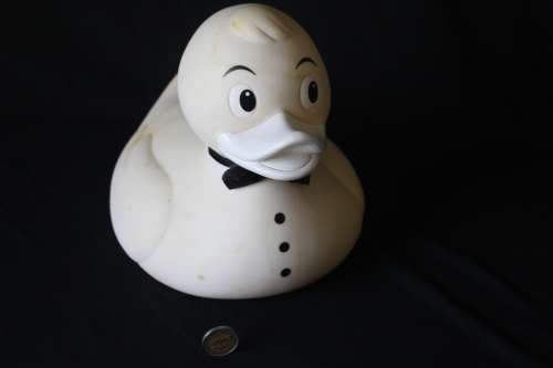 OO-DUCKY RETRO COLLECTIBLE JUMBO RUBBER DUCK WITH BOW TIE