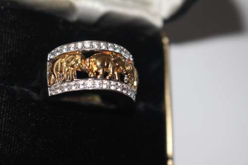 STERLING AND 14K GOLD CLAD ORIGINAL TOVA, DIAMONIQUE, ELEPHANT RING 8.95GRAMS