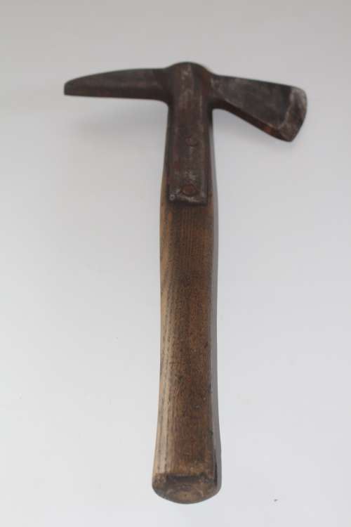 WICKED 1940'S HAND FORGED FIREMAN'S AXE IN BEAUTIFUL CONDITION(PERFECT FOR WARDING OFF LOOTERS)