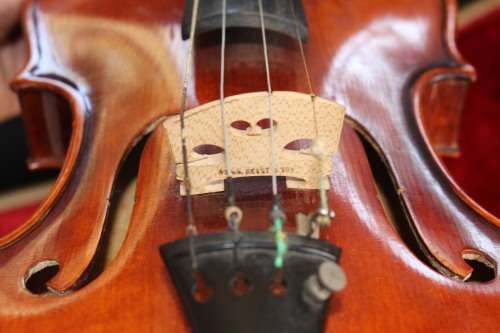 1954 VIOLIN FOR JJ VAN GEEST IN BEAUTIFUL CONDITION WITH ORIGINAL CASE AND TWO BOWS
