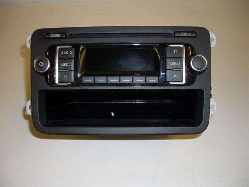 Volkswagen RCD 210 - Polo 2013 6R radio - Original