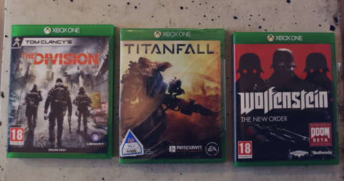Xbox 1 TB with one controller
