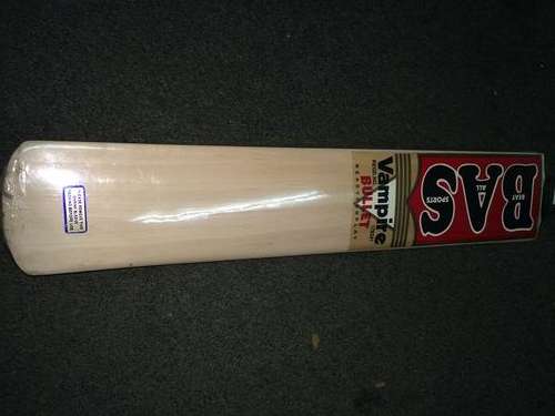 Brand New - BAS VAMPIRE - BULLET - Cricket Bat  - SH
