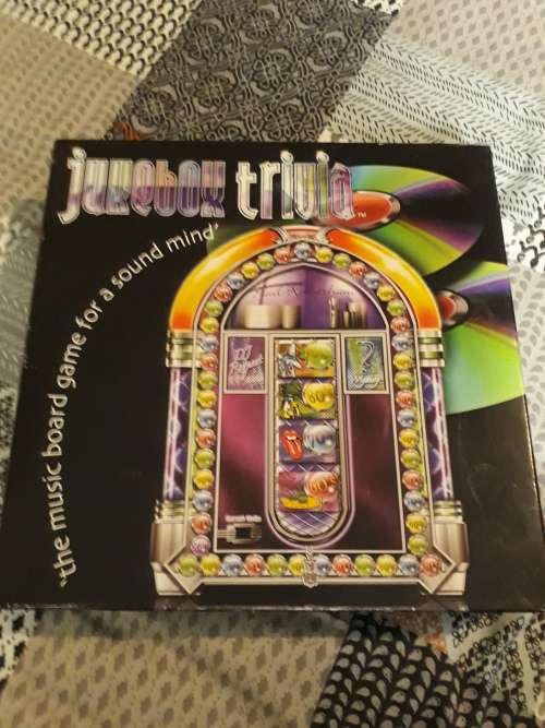 Vintage Jukebox Trivia Boardgame!  Excellend condition!